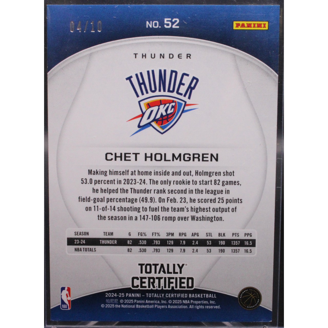 2024 Panini Totally Certified Basketball - Chet Holmgren 52 - Gold /10