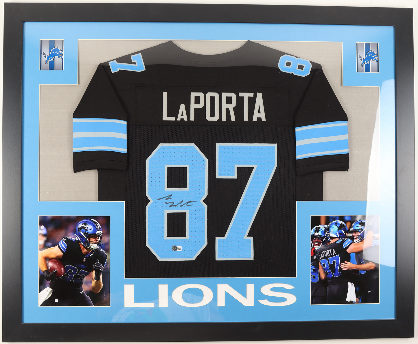 Sam La Porta Autographed Signed Custom Framed Jersey Display (Beckett)